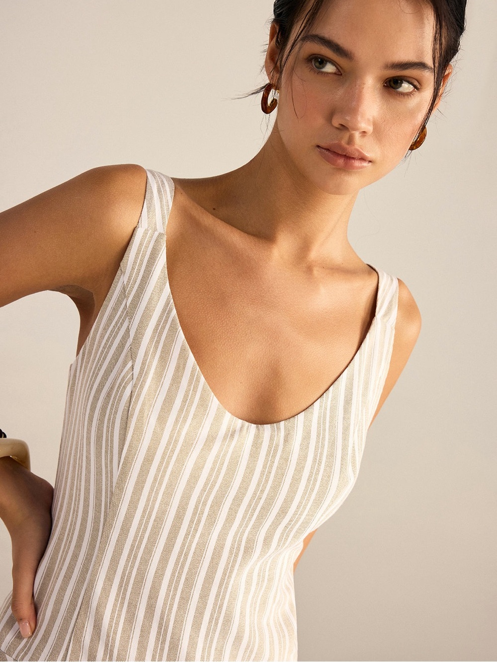 NWT Commense Striped Asymmetrical Hem Midi Dress Khaki Womens Medium - Picture 2 of 9